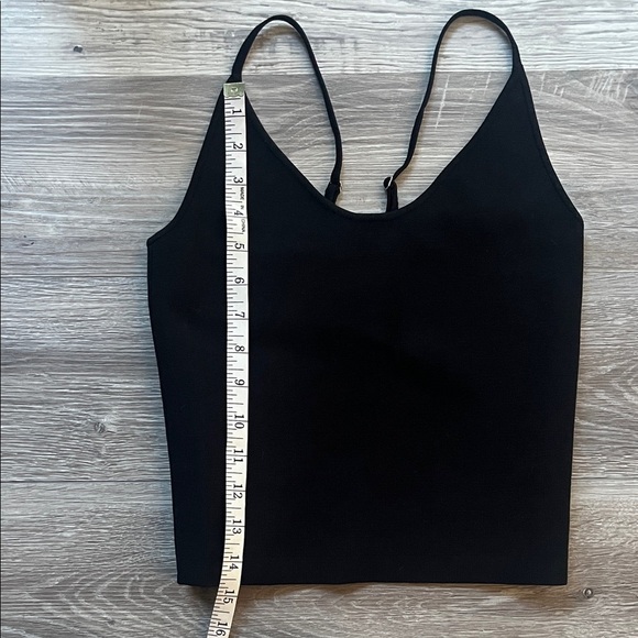 A.L.C. Elegant Black Camisole Top - Picture 5 of 7